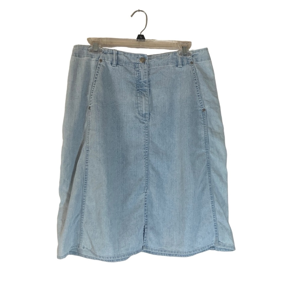 Chico's Light Wash Lightweight Denim Skirt with Pockets Size 1 - Medium 8